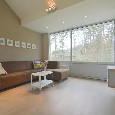 Holiday home Alluring In Limburg Near Forest *