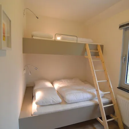 Alluring In Limburg Near Forest Vakantiehuis *