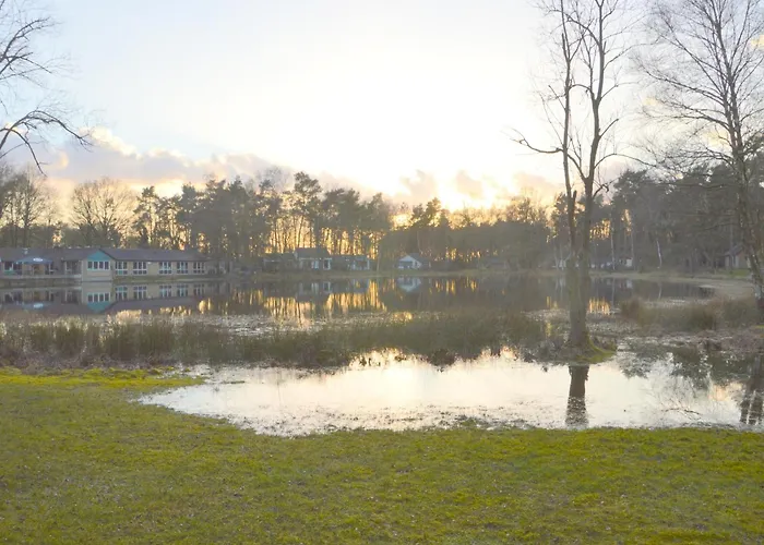 別荘 Alluring In Limburg Near Forest *