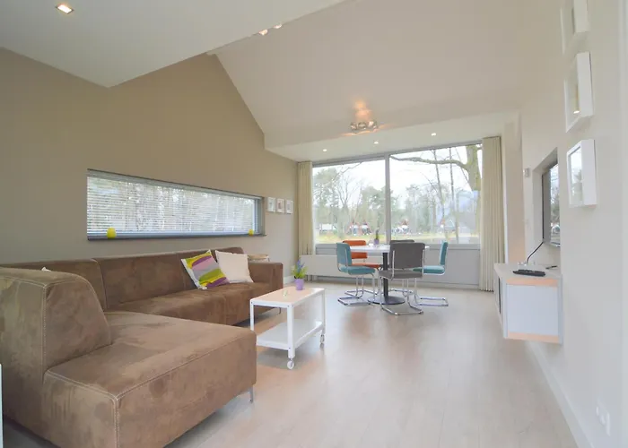 Alluring In Limburg Near Forest * De Horst