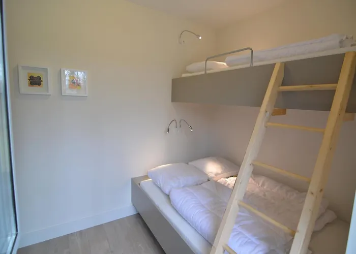 Alluring In Limburg Near Forest Ferienhaus *